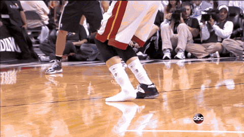 giphy.gif